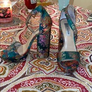 Steve Madden block heel